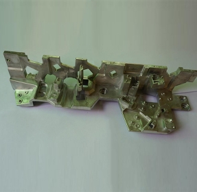 醫(yi)療(liao)器(qi)械壓(ya)鑄(zhu)配件(jian)